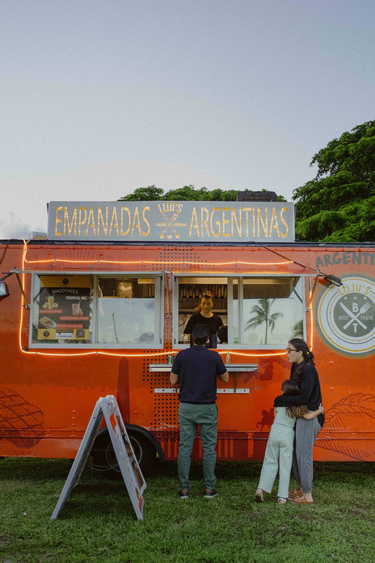 Luji's Food Truck